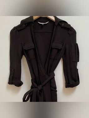 Diane Von Furstenberg Chocolate Brown, 💯 Wool Wrap Dress, Made in 🇺🇸